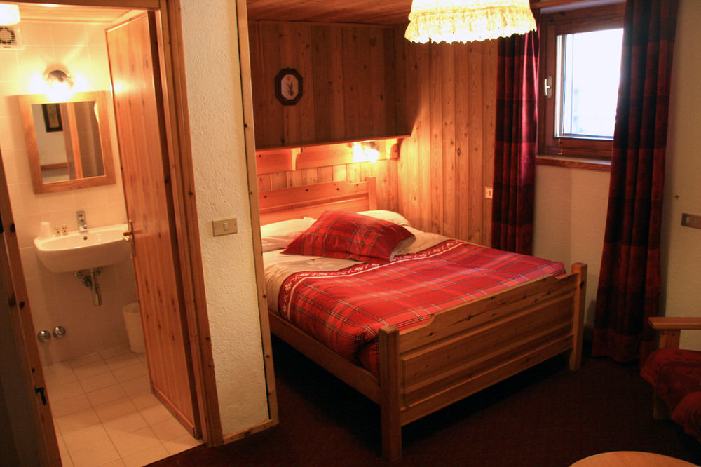 Petit Dahu - Et Restaurant 2* Cogne