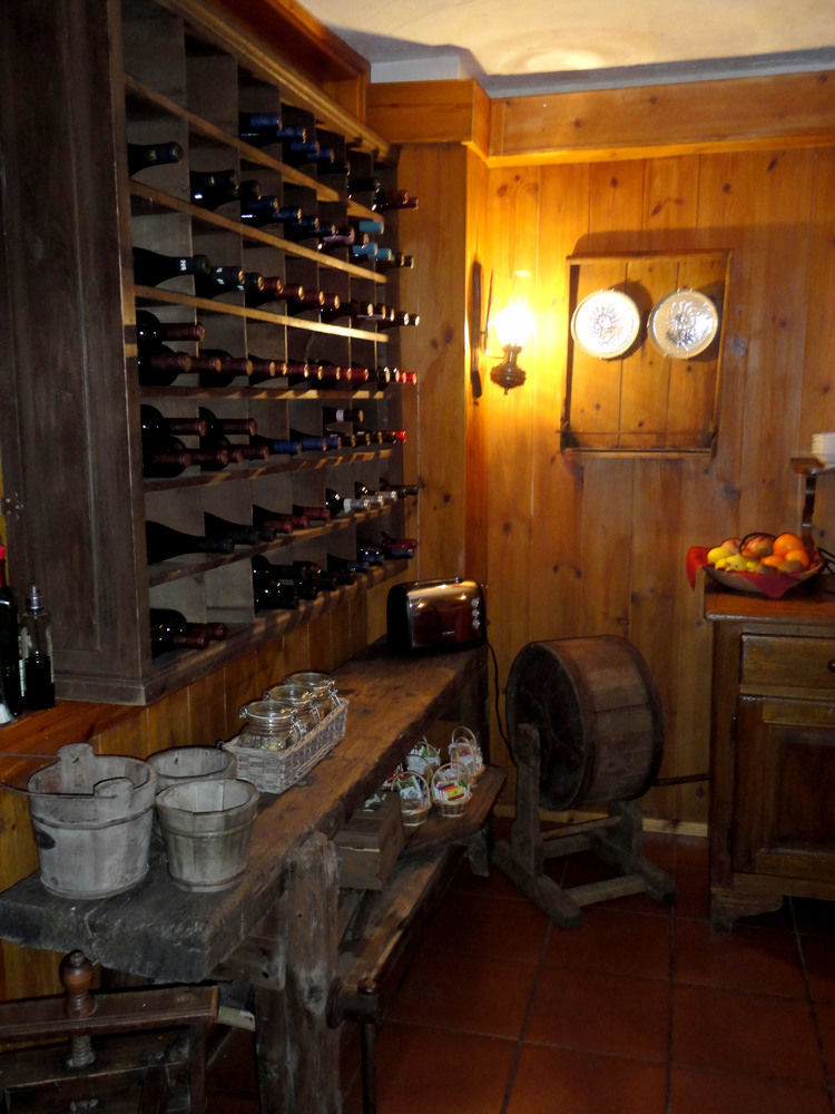Hotel Petit Dahu - Et Restaurant 2*