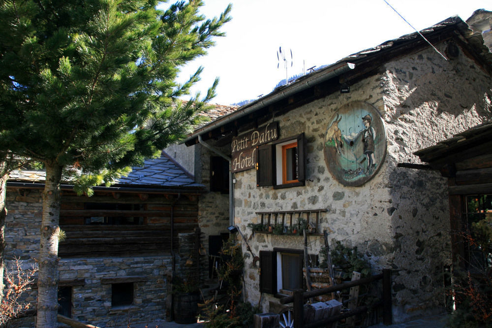 Petit Dahu - Et Restaurant 2* Cogne