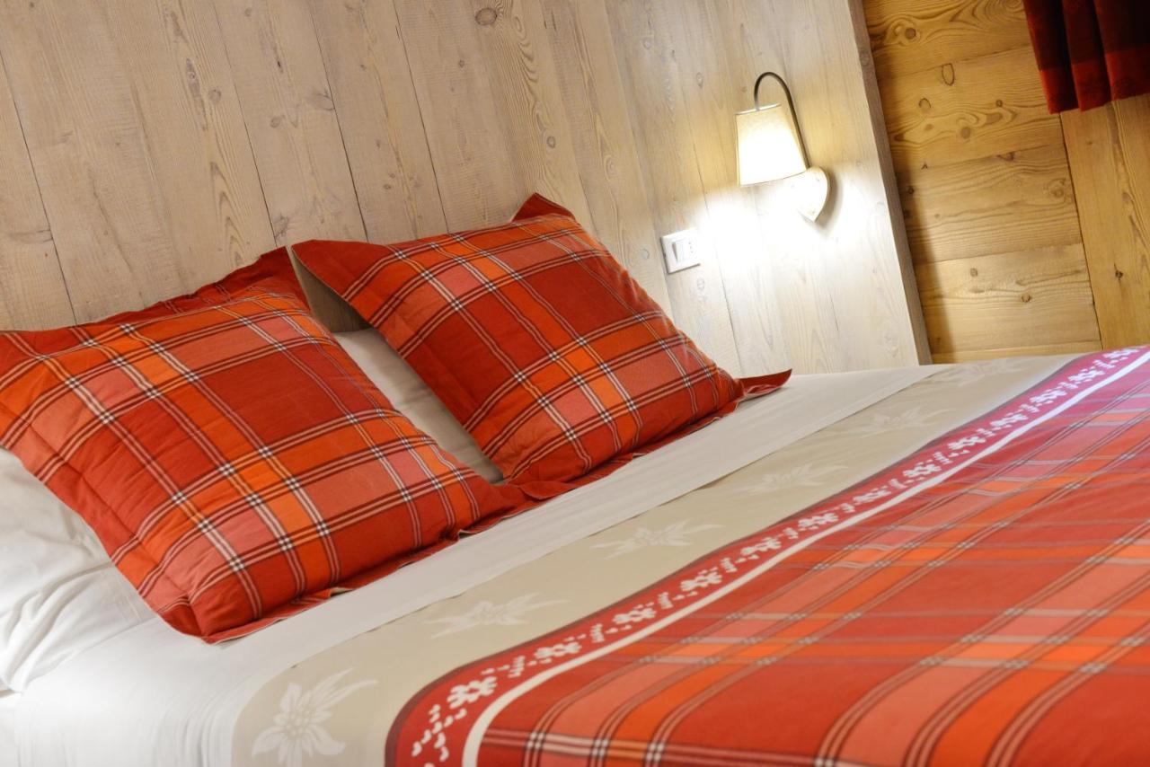 Petit Dahu - Et Restaurant Hotel Cogne